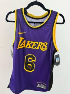 Lakers morada 6