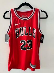 Bulls roja 23